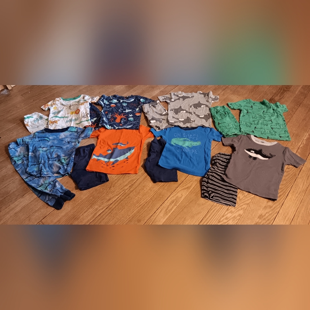 Carter's 5t Summer Pajamas Lot with 7 Shorts Sets and 1 Pants Set